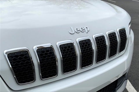 2022 Jeep Cherokee Limited in Chicago, IL - Zeigler Chrysler Dodge Jeep Ram Schaumburg